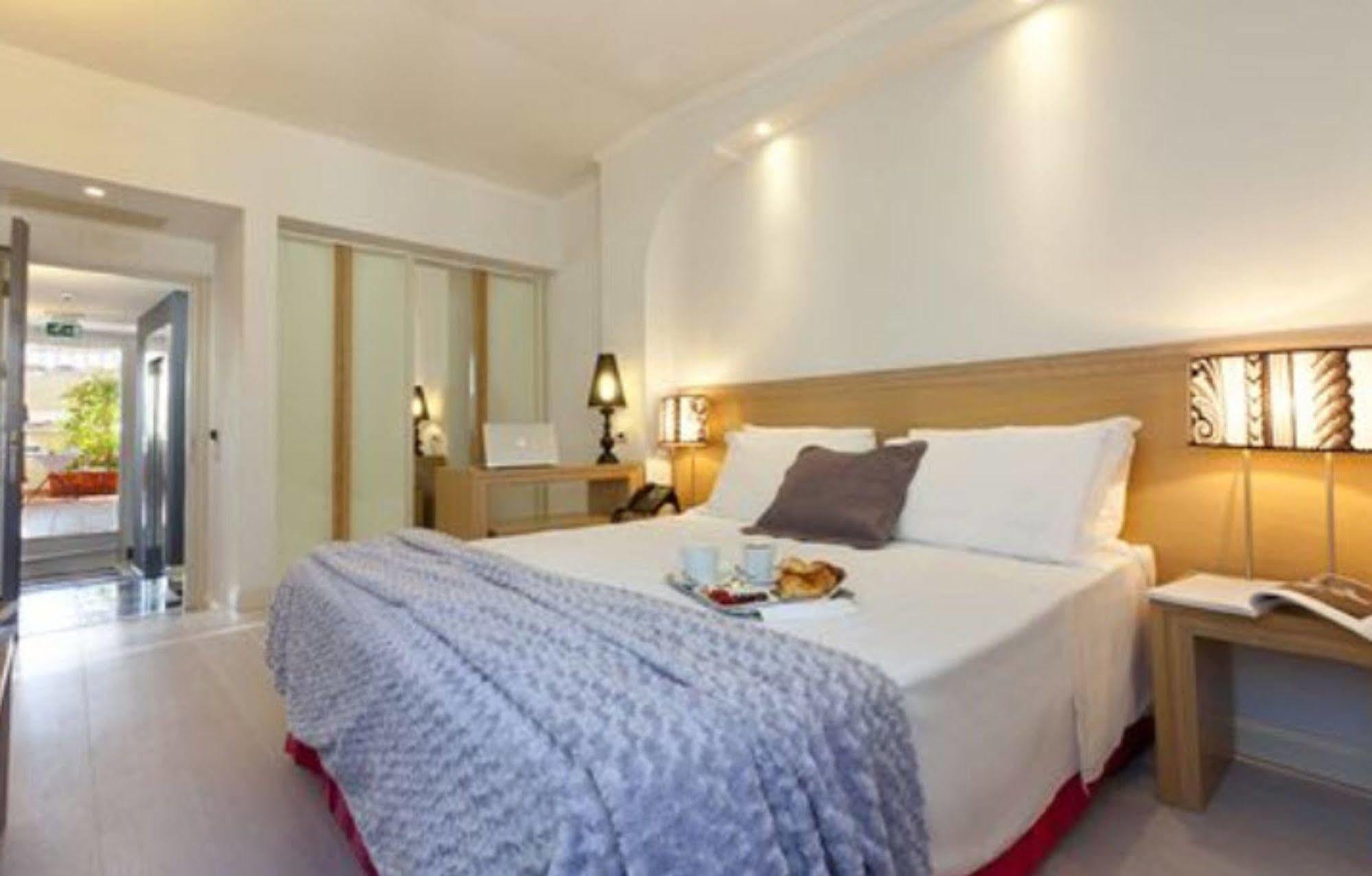 Smart Hotel Pincio Roma Oda fotoğraf